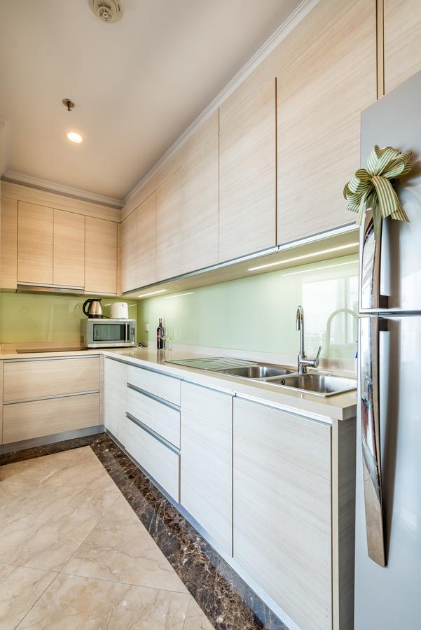 Vincom Center 2 Bedroom Penthouse